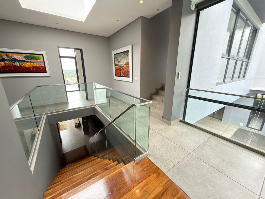 6 Bedroom Property for Sale in Featherbrooke Estate Gauteng