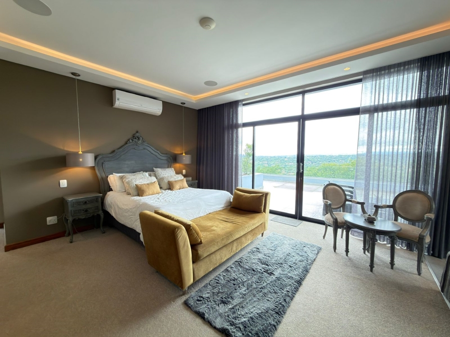 6 Bedroom Property for Sale in Featherbrooke Estate Gauteng