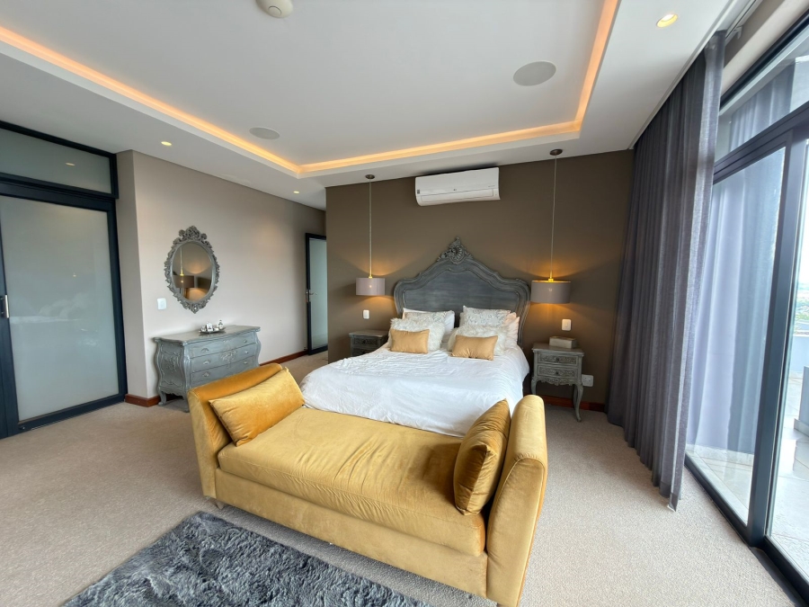 6 Bedroom Property for Sale in Featherbrooke Estate Gauteng