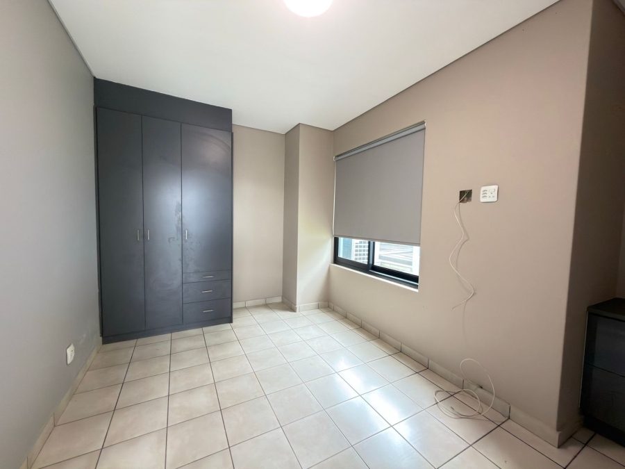 6 Bedroom Property for Sale in Featherbrooke Estate Gauteng