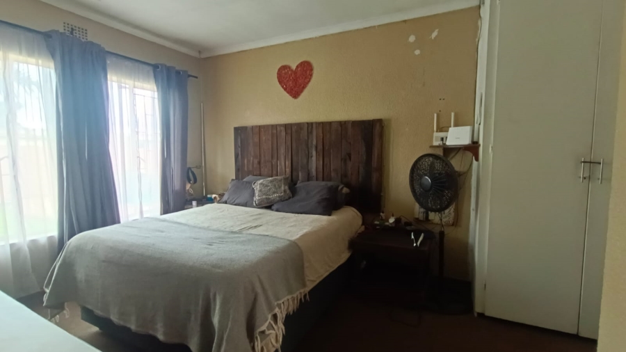 3 Bedroom Property for Sale in Randgate Gauteng