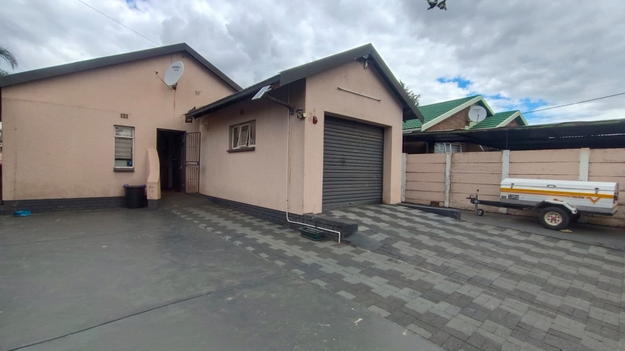 3 Bedroom Property for Sale in Randgate Gauteng