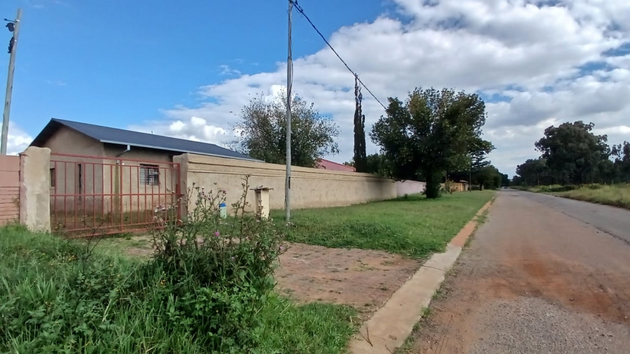 3 Bedroom Property for Sale in Westonaria Gauteng