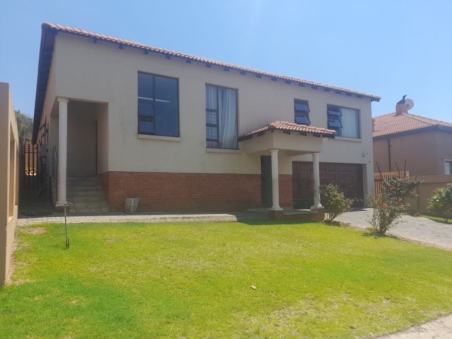 3 Bedroom Property for Sale in South Crest Gauteng