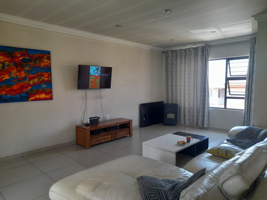 3 Bedroom Property for Sale in South Crest Gauteng
