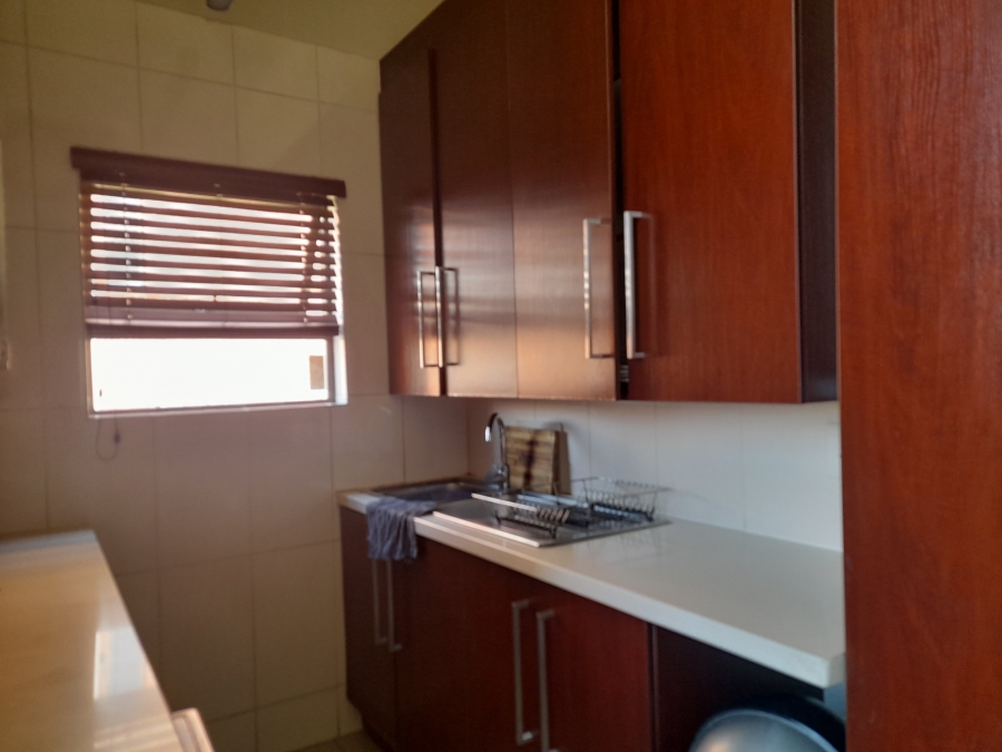 3 Bedroom Property for Sale in South Crest Gauteng
