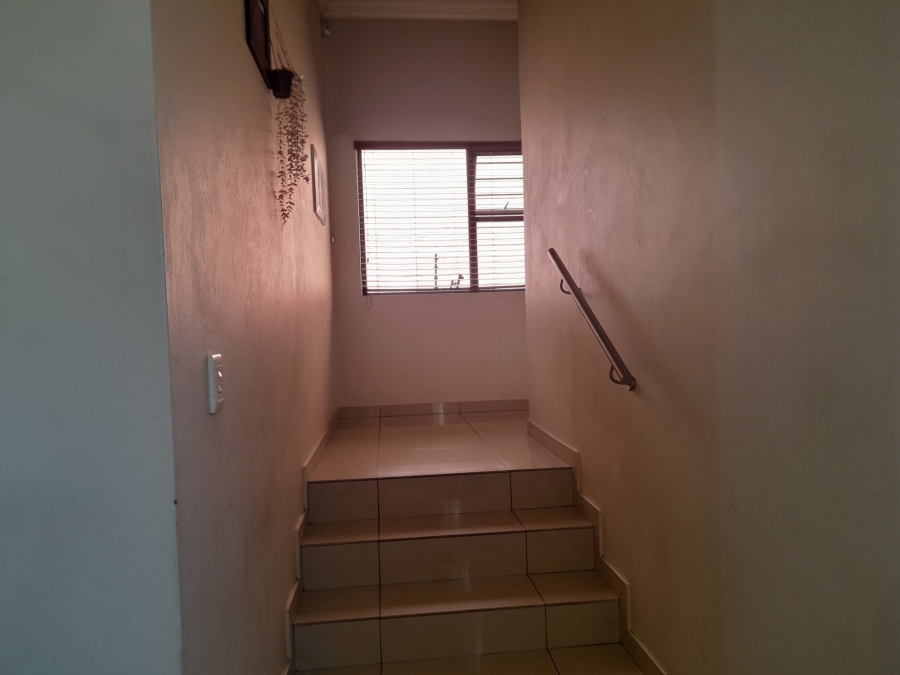3 Bedroom Property for Sale in South Crest Gauteng
