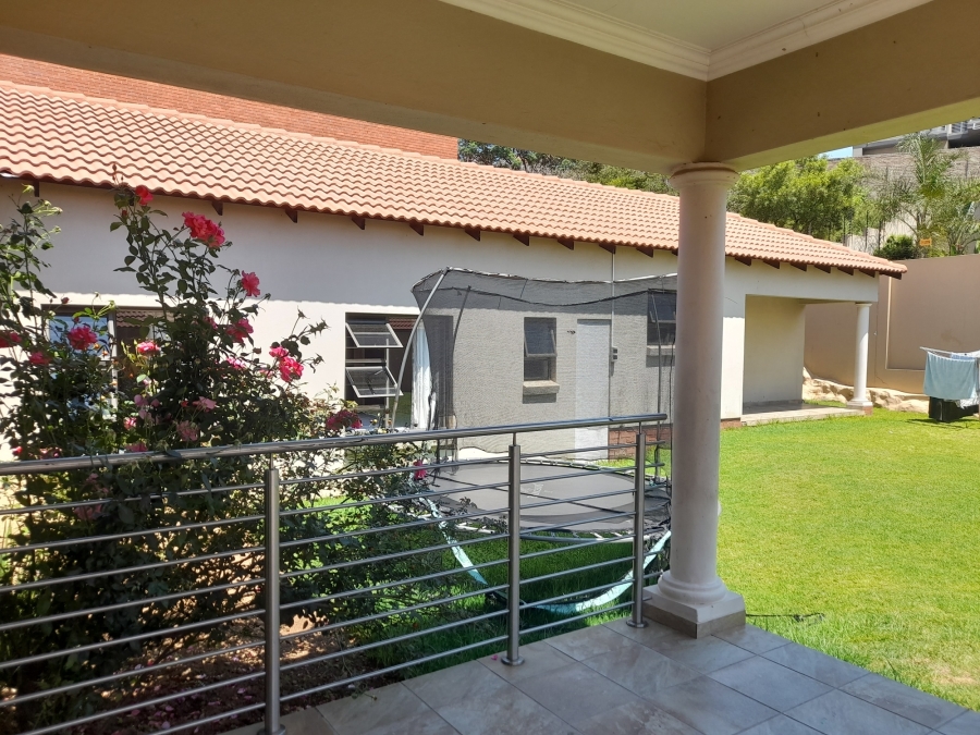 3 Bedroom Property for Sale in South Crest Gauteng