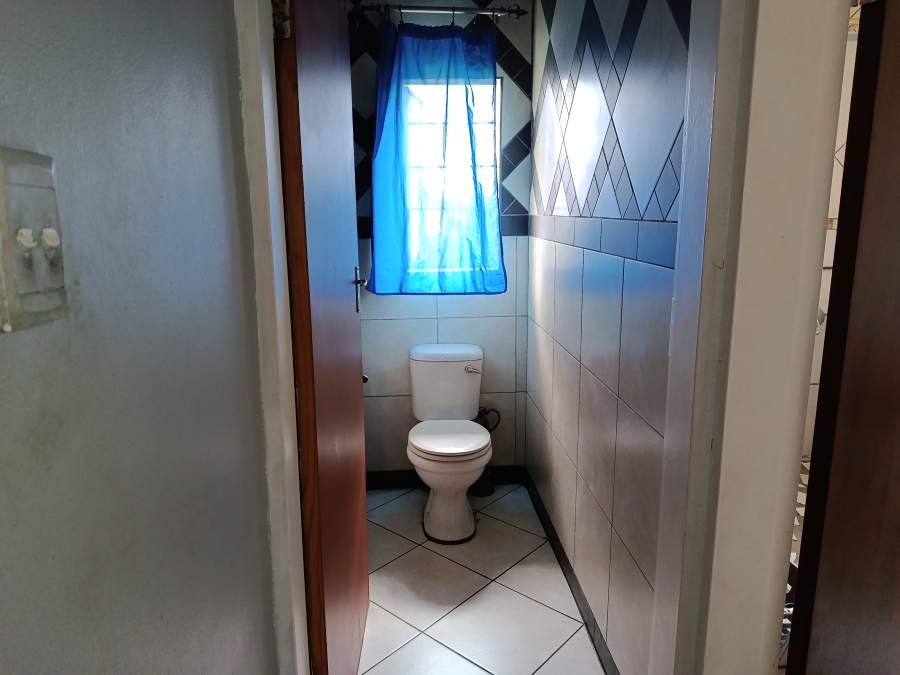 4 Bedroom Property for Sale in Krugersdorp West Gauteng