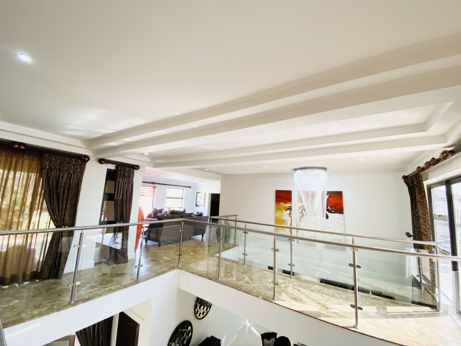 6 Bedroom Property for Sale in Blue Valley Golf Estate Gauteng