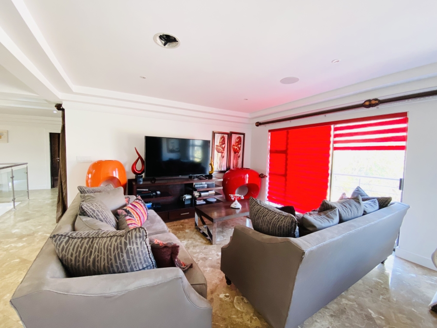 6 Bedroom Property for Sale in Blue Valley Golf Estate Gauteng