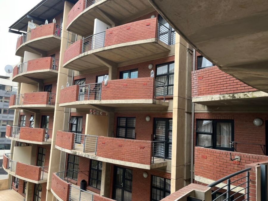 To Let 2 Bedroom Property for Rent in Milpark Gauteng