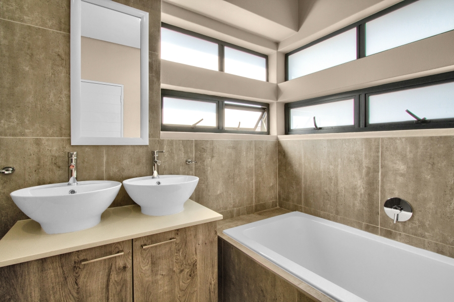 To Let 3 Bedroom Property for Rent in Equestria Gauteng