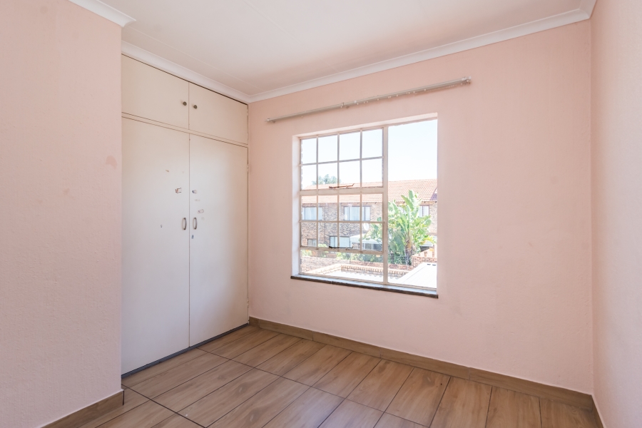 3 Bedroom Property for Sale in Fairland Gauteng