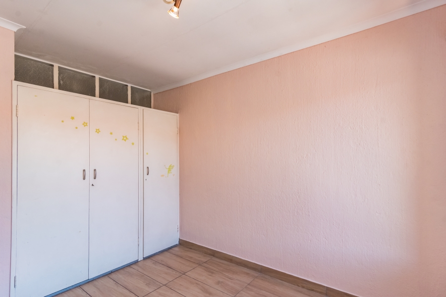 3 Bedroom Property for Sale in Fairland Gauteng