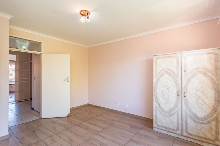 3 Bedroom Property for Sale in Fairland Gauteng
