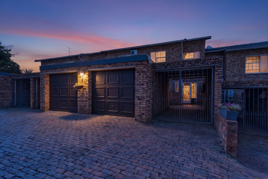 3 Bedroom Property for Sale in Fairland Gauteng