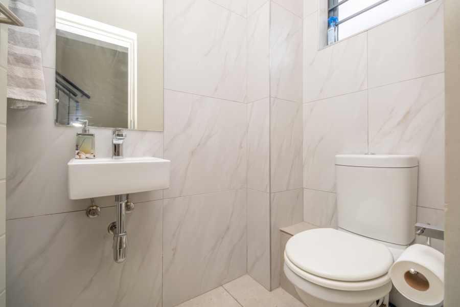 3 Bedroom Property for Sale in Nietgedacht Gauteng