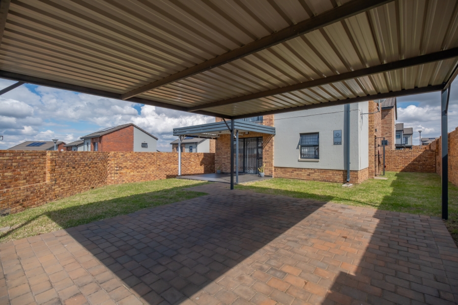 3 Bedroom Property for Sale in Nietgedacht Gauteng
