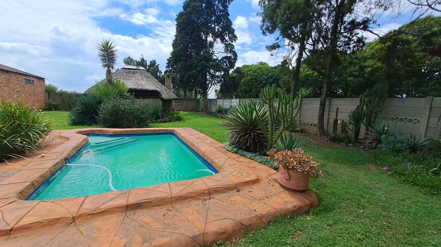 4 Bedroom Property for Sale in Vischkuil Gauteng