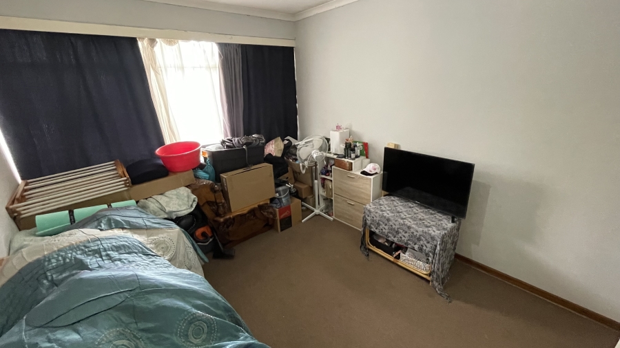 2 Bedroom Property for Sale in Kew Gauteng