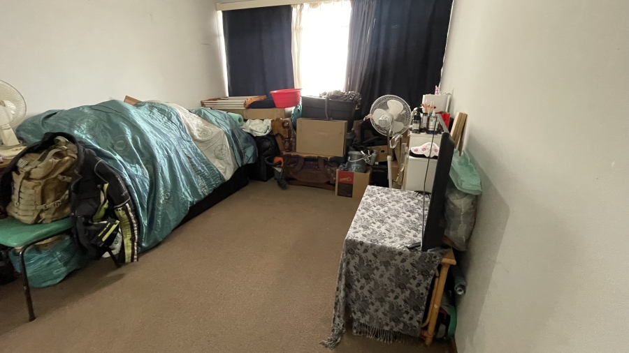 2 Bedroom Property for Sale in Kew Gauteng