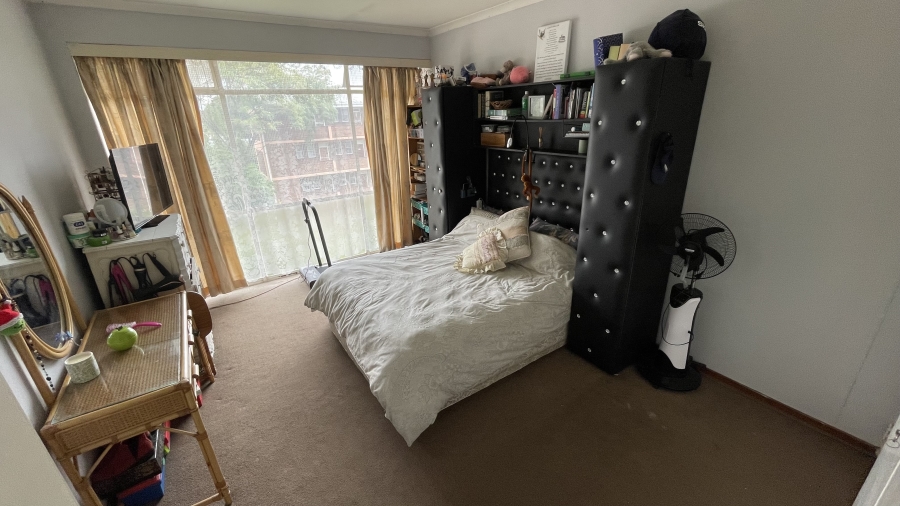 2 Bedroom Property for Sale in Kew Gauteng