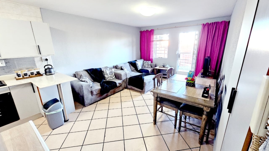 To Let 3 Bedroom Property for Rent in Florentia Gauteng