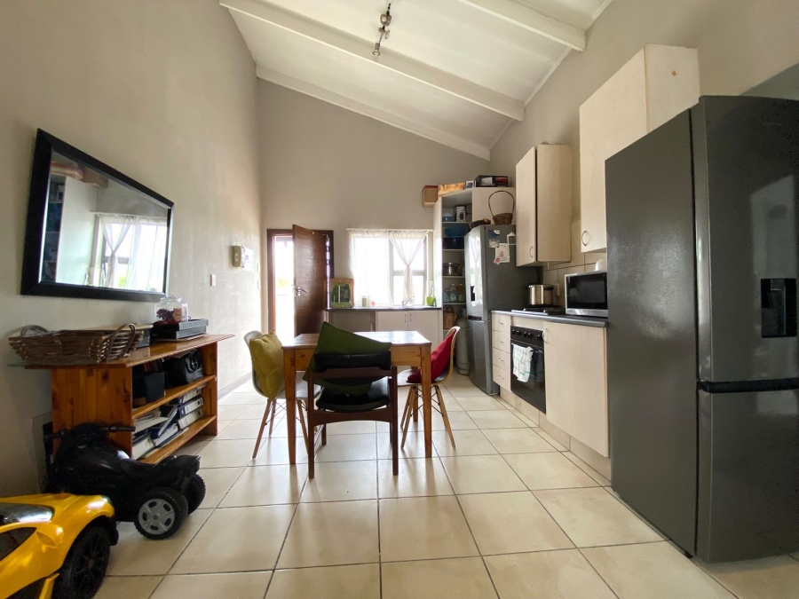 To Let 2 Bedroom Property for Rent in Greenstone Hill Gauteng