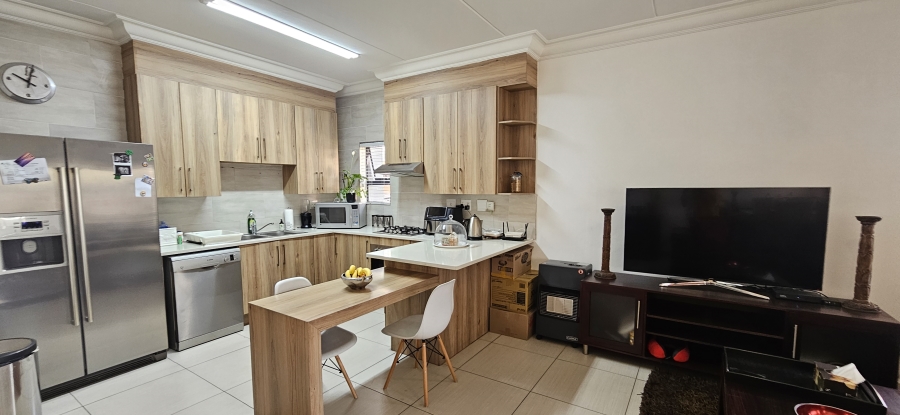 3 Bedroom Property for Sale in Meyersdal Gauteng