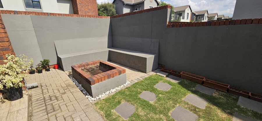 3 Bedroom Property for Sale in Meyersdal Gauteng