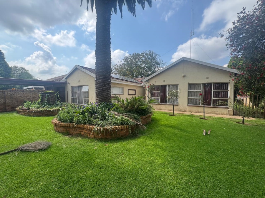 4 Bedroom Property for Sale in Dalview Gauteng