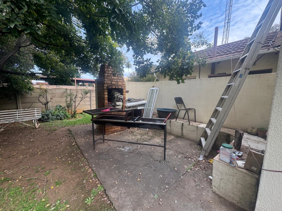 4 Bedroom Property for Sale in Dalview Gauteng