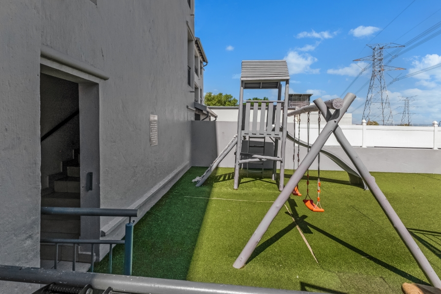 To Let 2 Bedroom Property for Rent in Morningside Gauteng