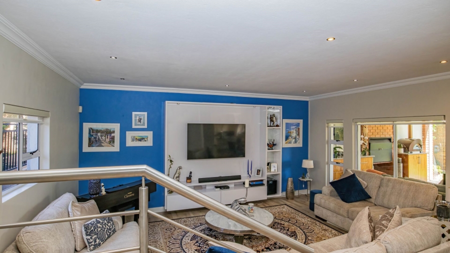 4 Bedroom Property for Sale in Rietvlei Heights Country Estate Gauteng