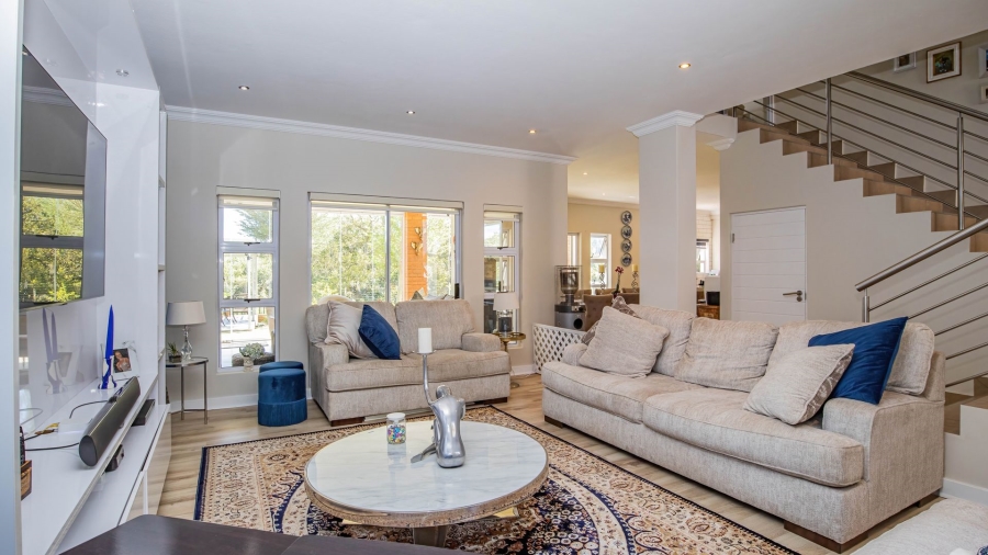 4 Bedroom Property for Sale in Rietvlei Heights Country Estate Gauteng