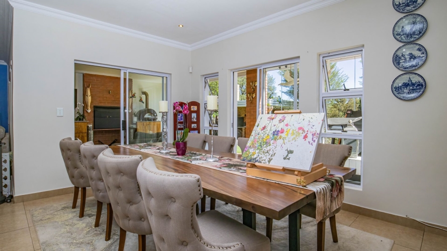 4 Bedroom Property for Sale in Rietvlei Heights Country Estate Gauteng