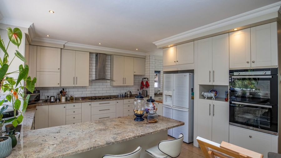 4 Bedroom Property for Sale in Rietvlei Heights Country Estate Gauteng