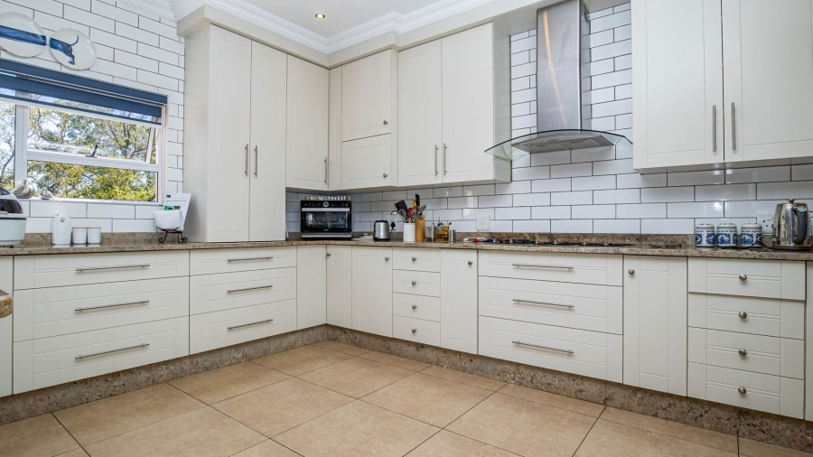 4 Bedroom Property for Sale in Rietvlei Heights Country Estate Gauteng