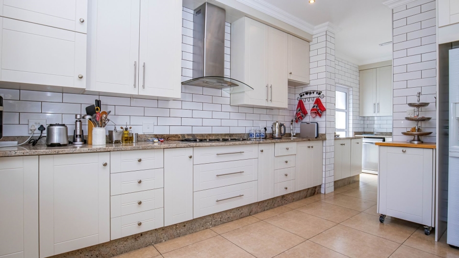 4 Bedroom Property for Sale in Rietvlei Heights Country Estate Gauteng