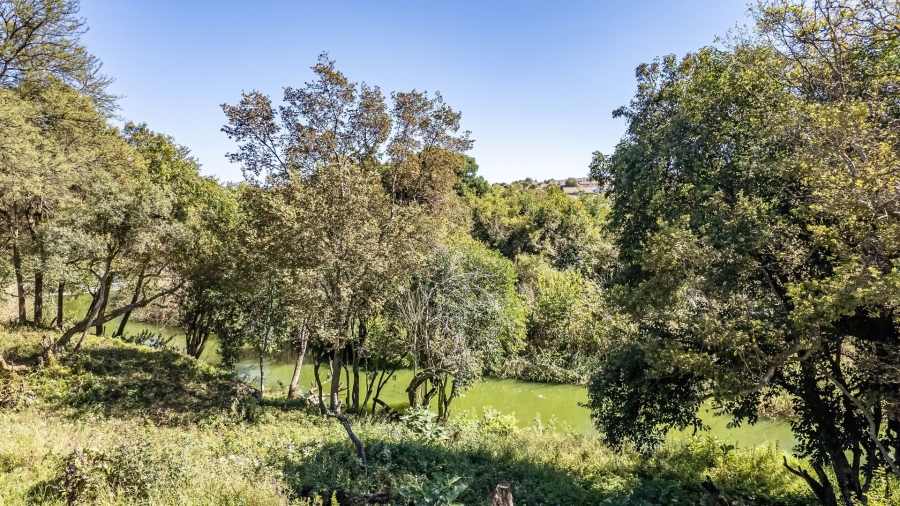 4 Bedroom Property for Sale in Rietvlei Heights Country Estate Gauteng