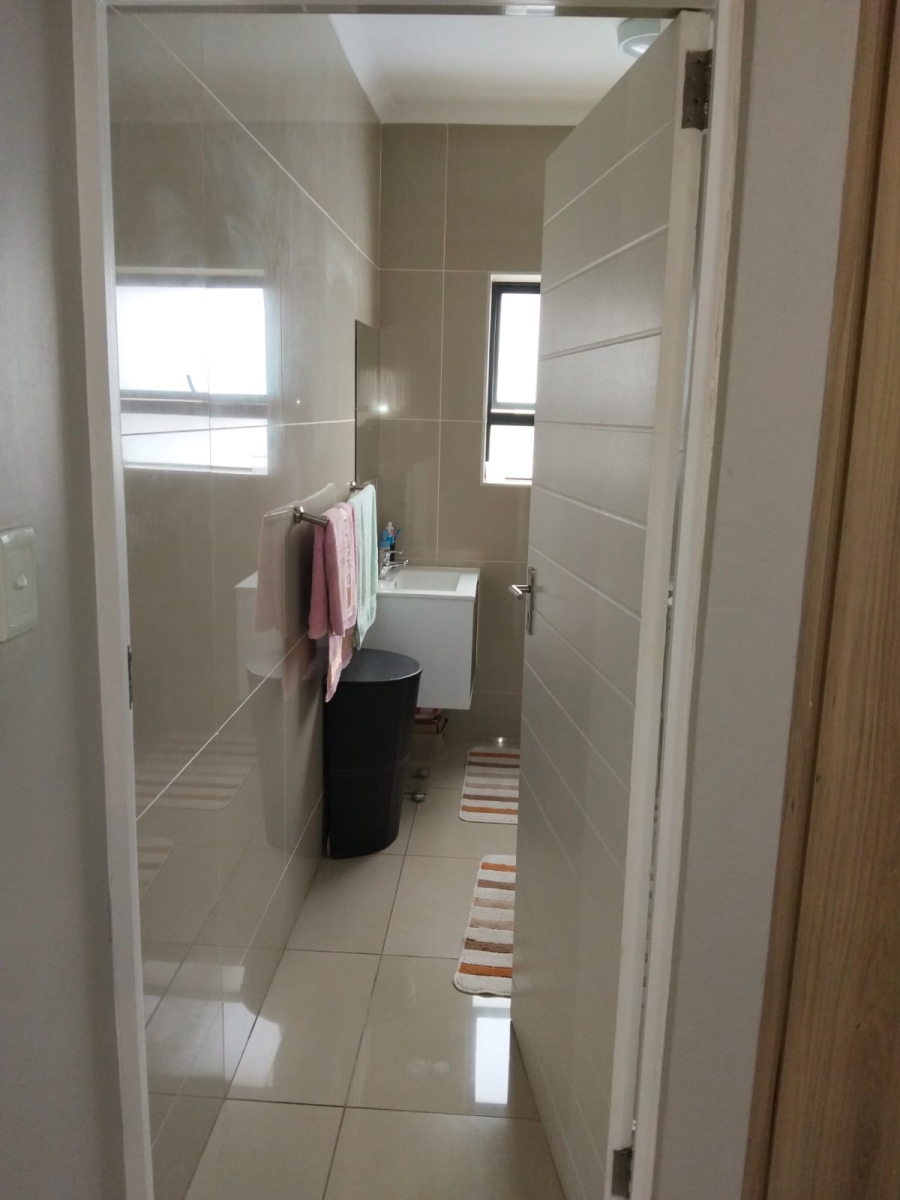 To Let 2 Bedroom Property for Rent in Erasmia Gauteng