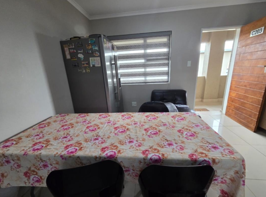 To Let 2 Bedroom Property for Rent in Erasmia Gauteng