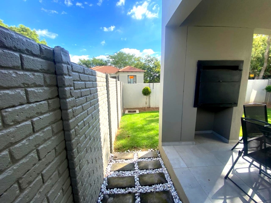 3 Bedroom Property for Sale in Fourways Gauteng