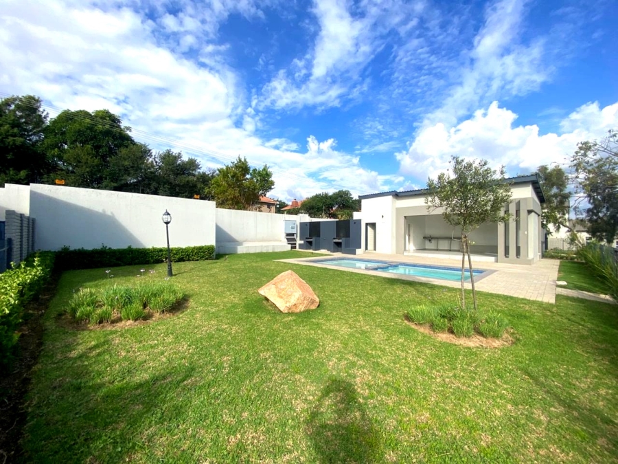 3 Bedroom Property for Sale in Fourways Gauteng