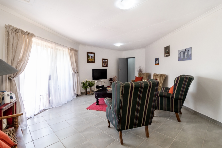 4 Bedroom Property for Sale in Pierre Van Ryneveld Gauteng