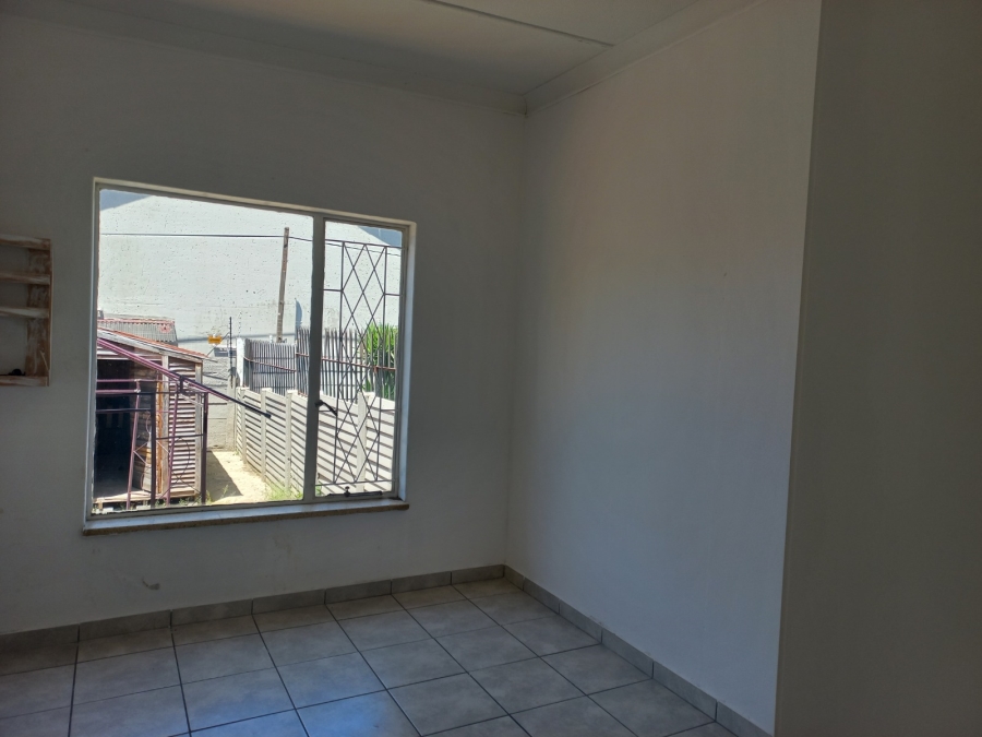 To Let 2 Bedroom Property for Rent in Edenvale Central Gauteng
