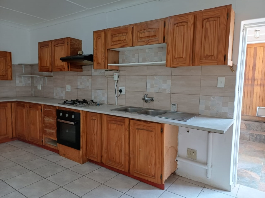 2 Bedroom Property for Sale in Edenvale Central Gauteng