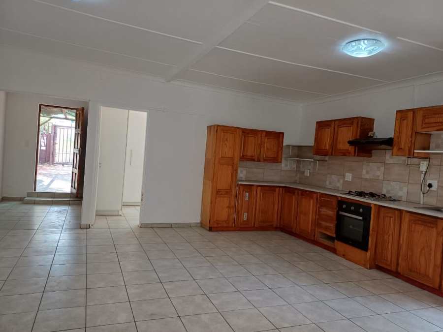2 Bedroom Property for Sale in Edenvale Central Gauteng