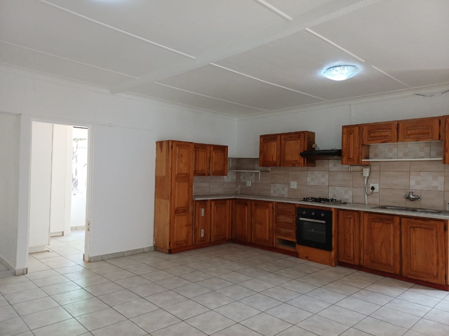 2 Bedroom Property for Sale in Edenvale Central Gauteng